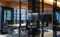 辦 公 室 Office